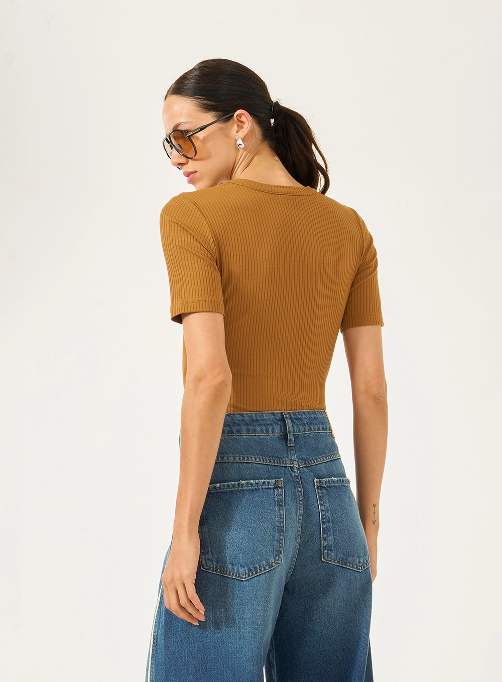 Blusa Slim Canelada Marrom