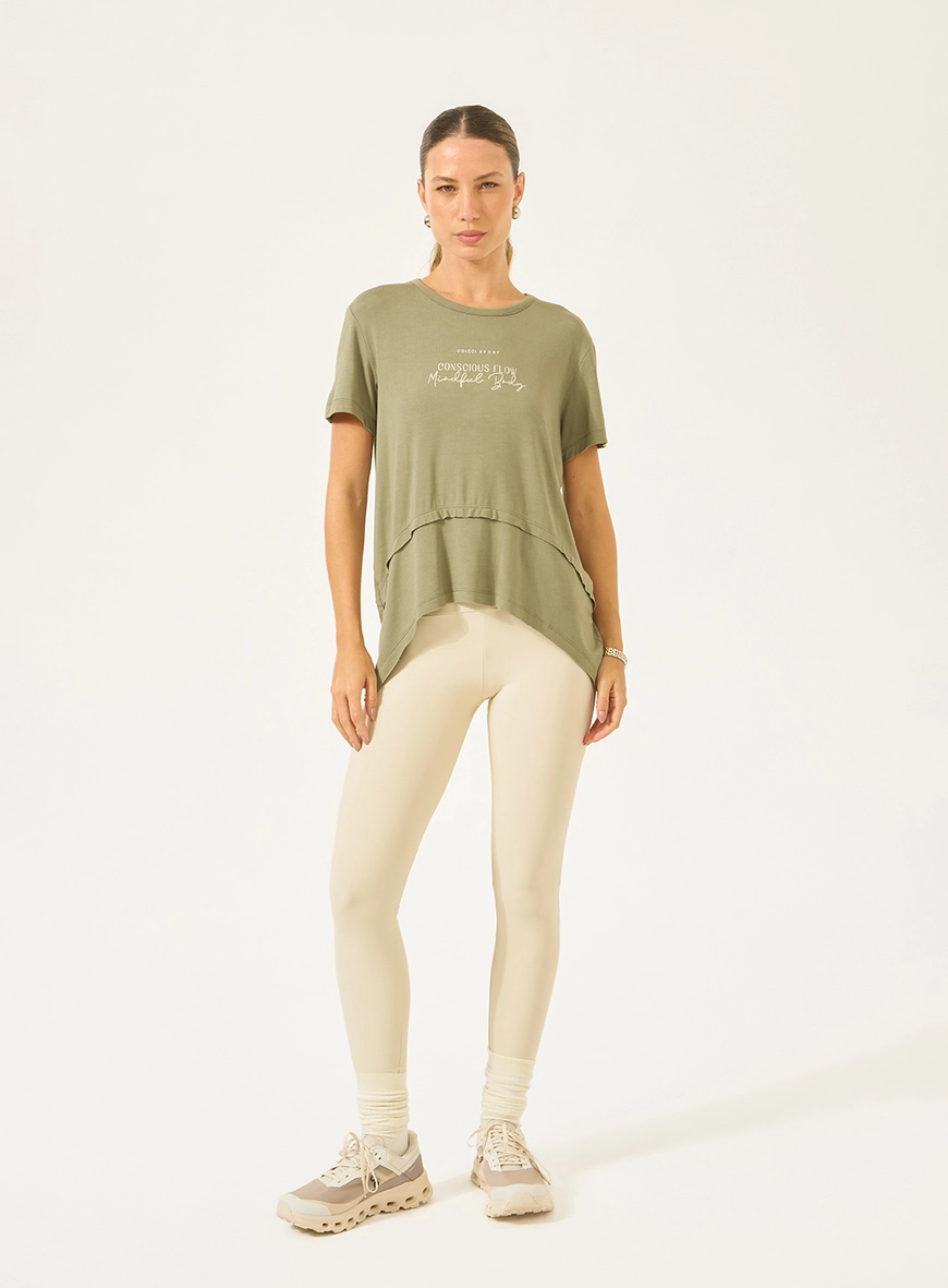 Blusa Comfy Em Camadas
