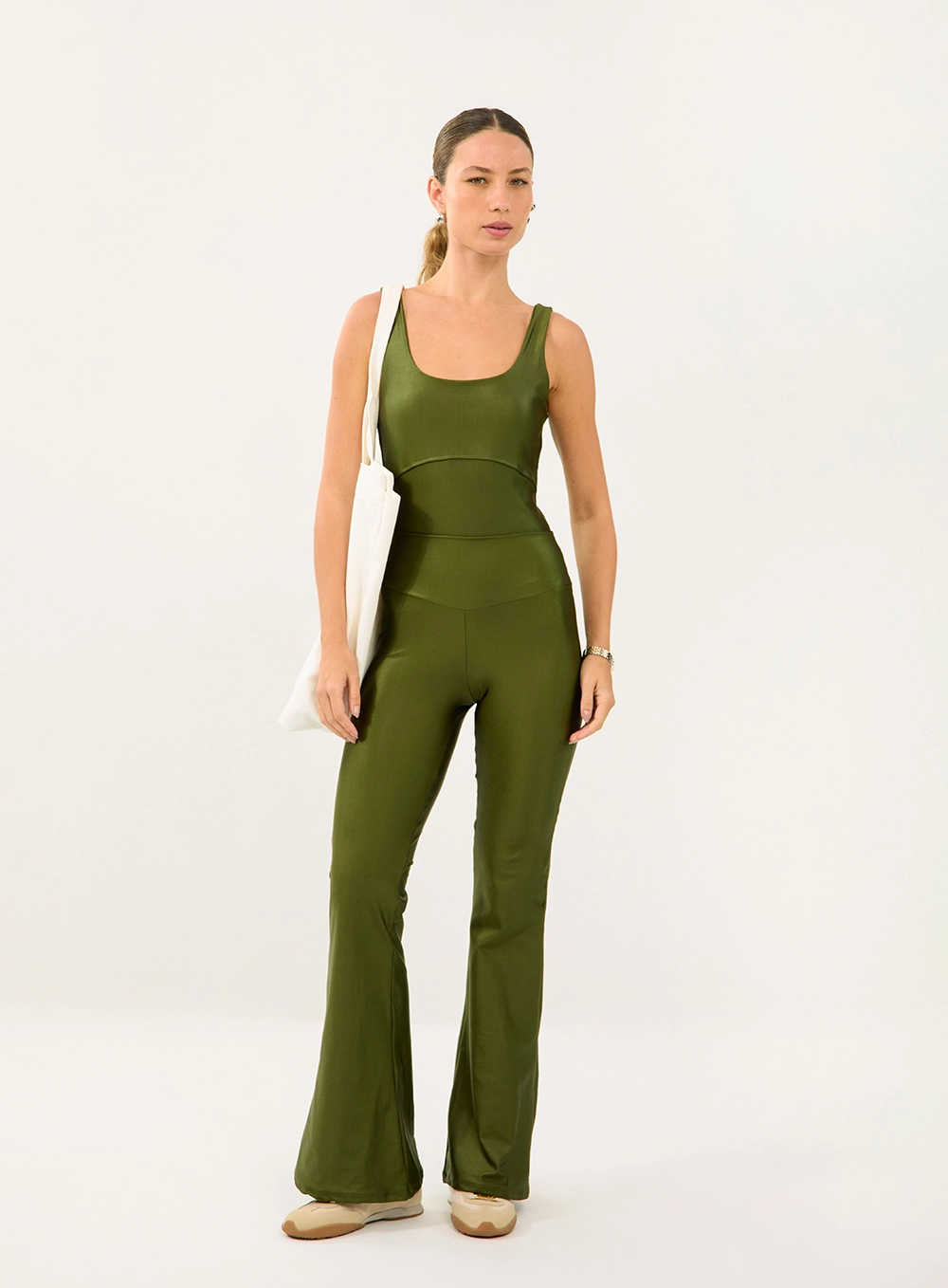 Regata Slim Acetinada Verde