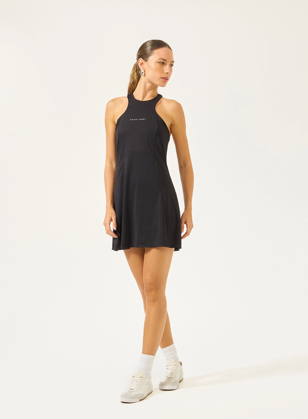 Vestido Comfort Com Detalhe Em Logo Preto