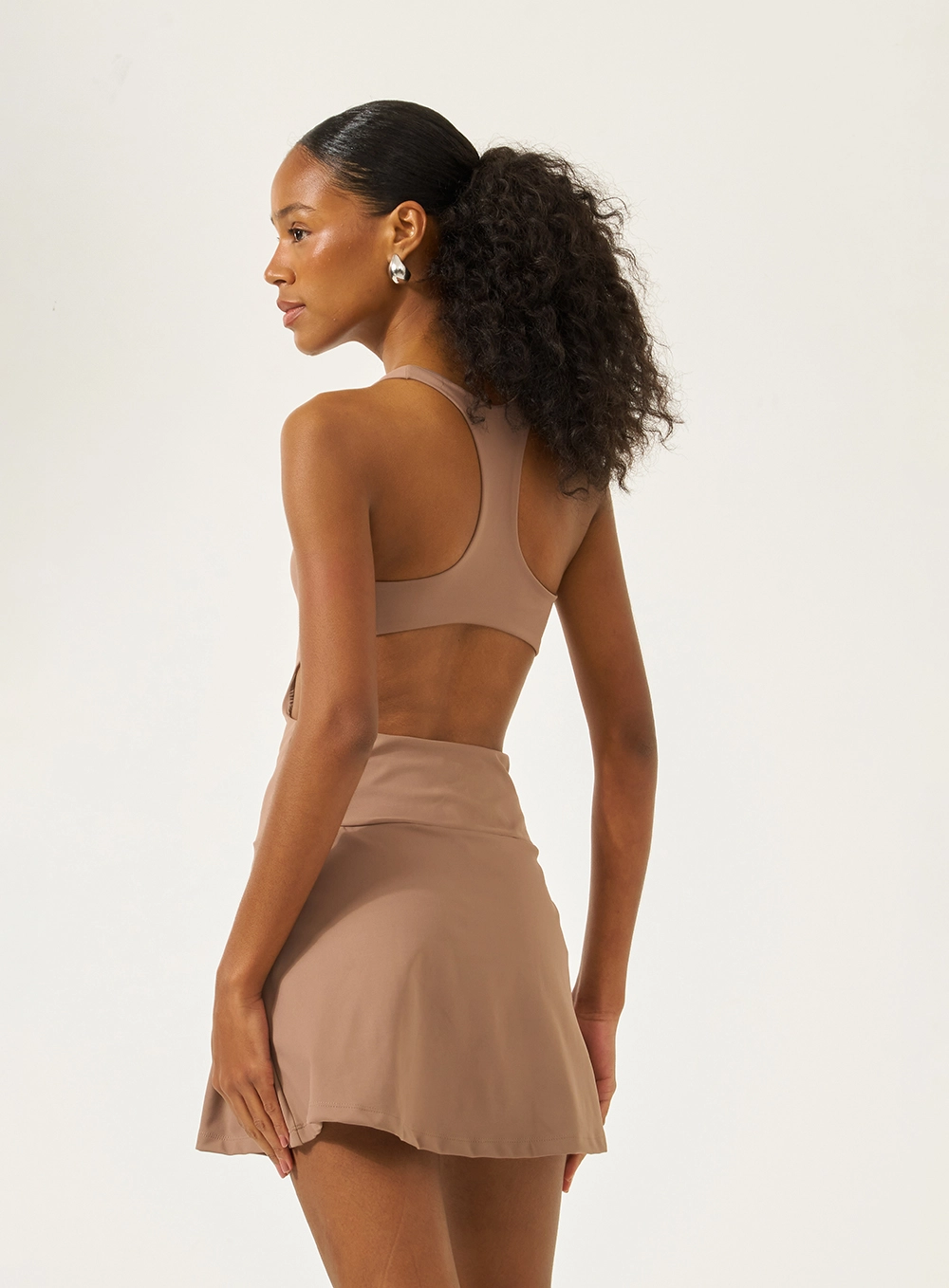 Vestido Slim Com Detalhe Em Pregas Marrom