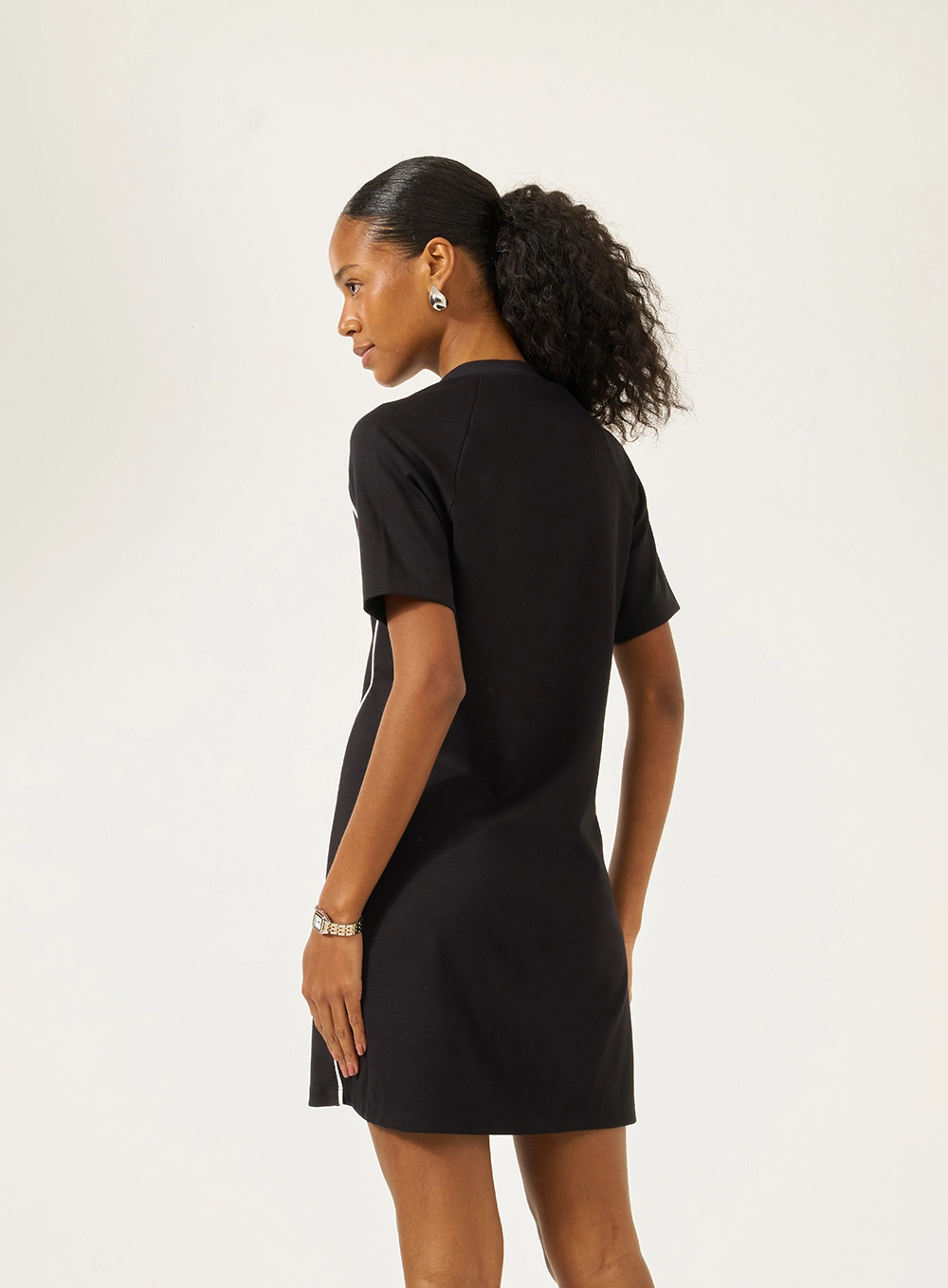 Vestido Comfort Gola V Preto