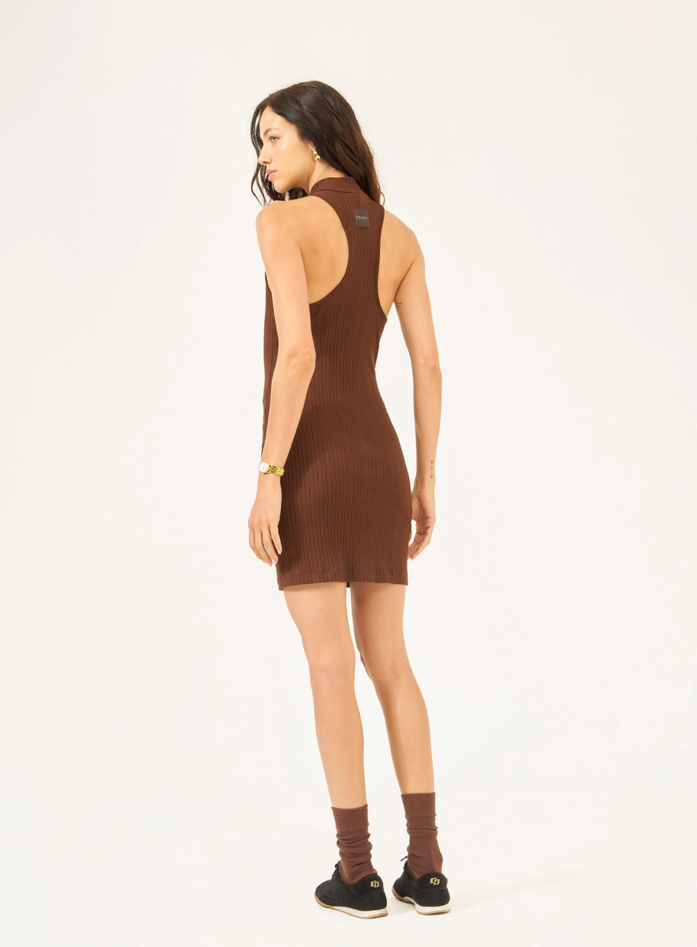 Vestido Canelado Slim Fecho Em Zíper Frontal Marrom