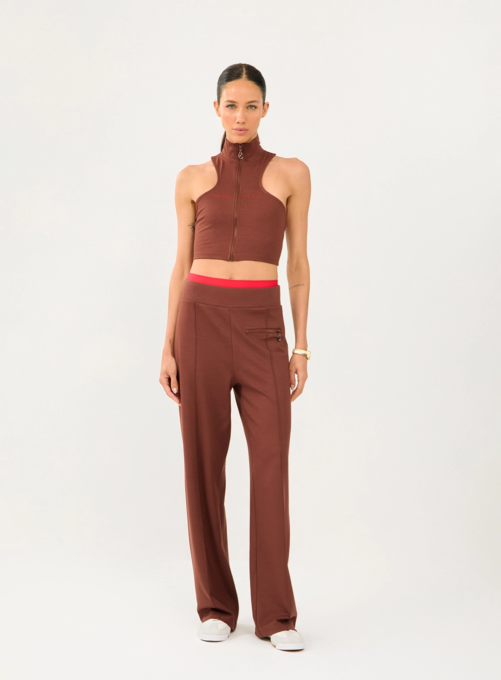 Top Slim Decote Nadador Gola Alta Marrom Marissa