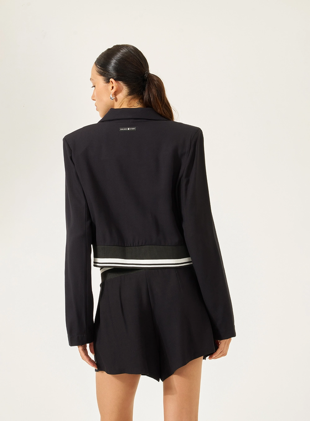 Blazer Reto Em Alfaiataria Com Detalhe Em Listras Preto