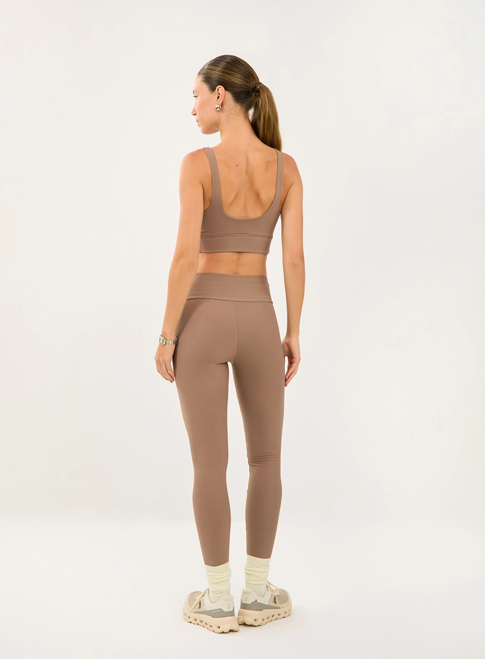 Conjunto Malha Sport 1 Feminino Colcci Sport Marrom
