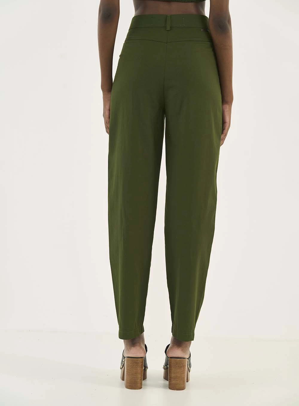 Calça Cenoura Green Verde