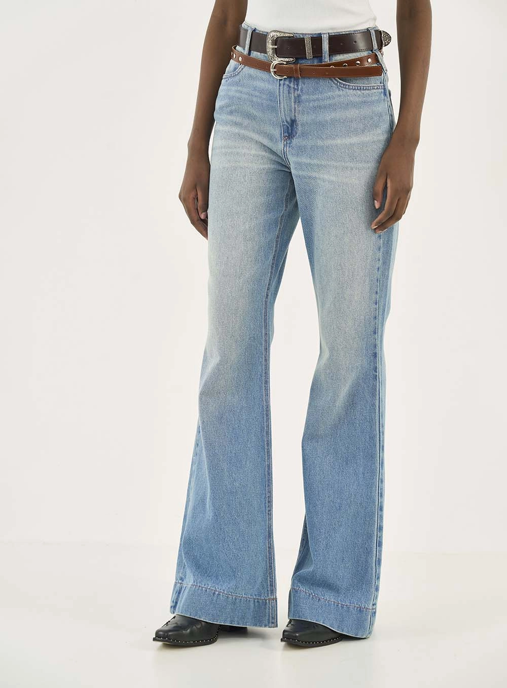 Calça Jeans Roma Flare Com Cintos Índigo
