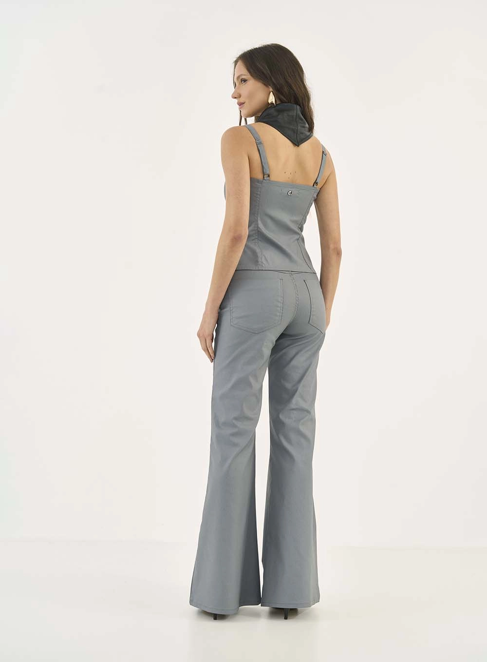 Calça Sarja Resinada Madrid Boot Cut Cinza