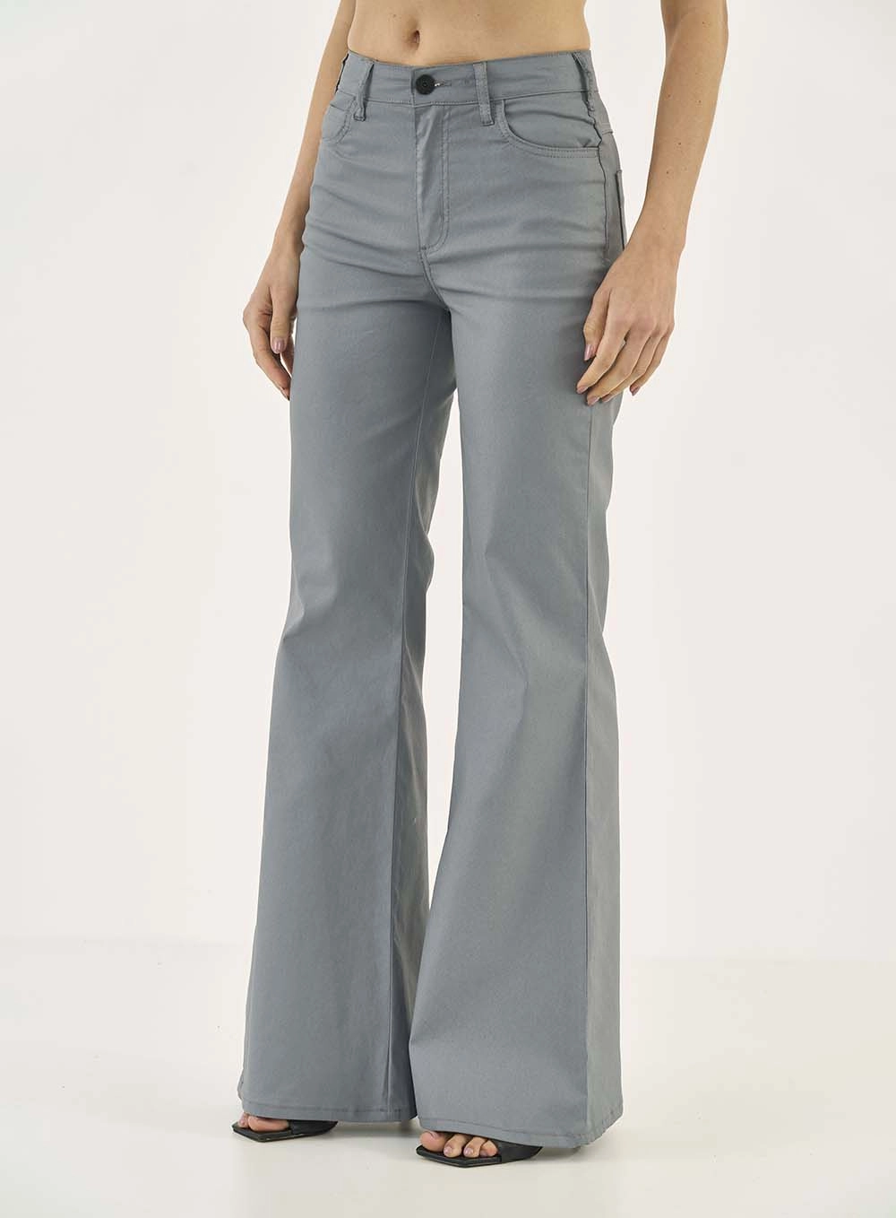 Calça Sarja Resinada Madrid Boot Cut Cinza