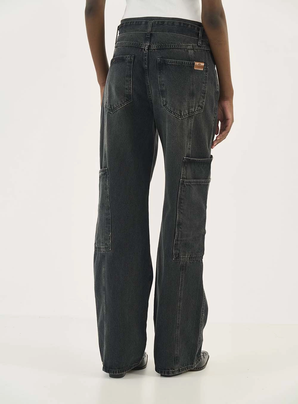 Calça Jeans Barcelona Com Bolsos Cargo Indigo Preto