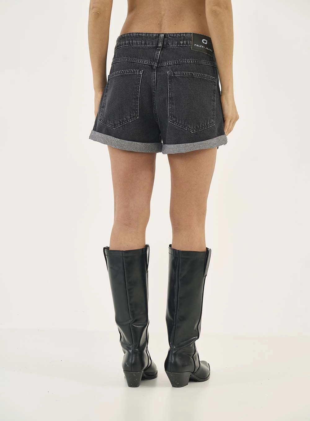 Short Jeans Justo Miami Com Dobra Indigo Preto