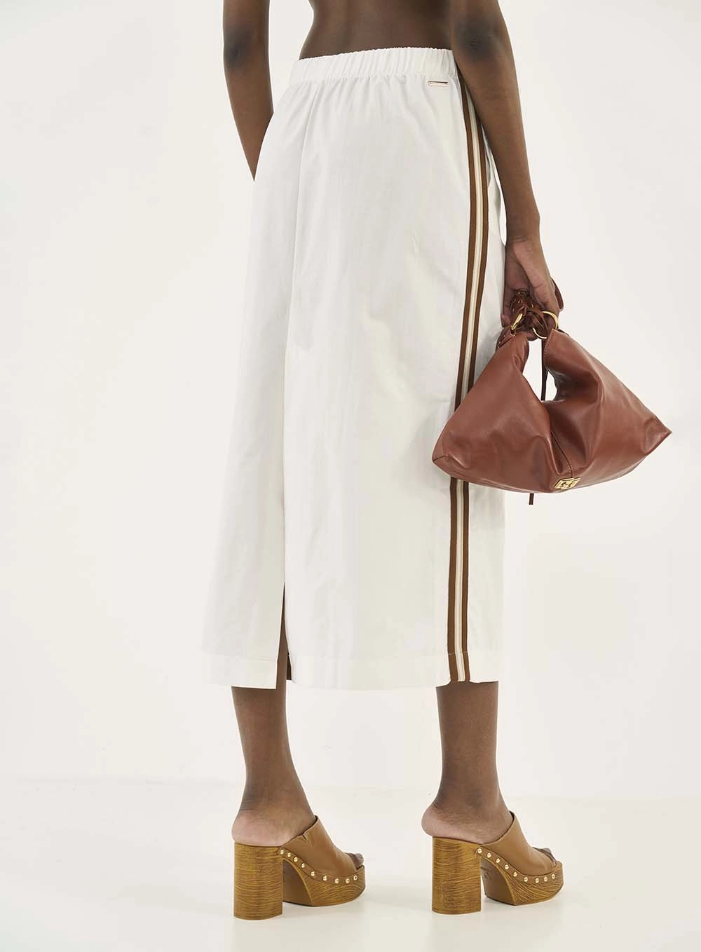 Saia Midi Com Listra Lateral Bege