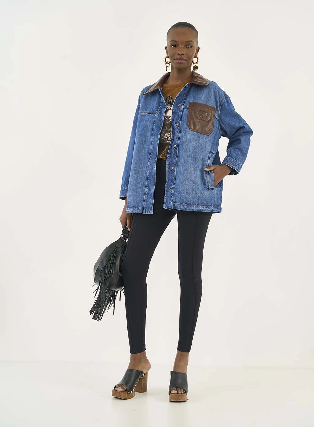 Jaqueta Jeans Loose Com Detalhes Em Pu Índigo