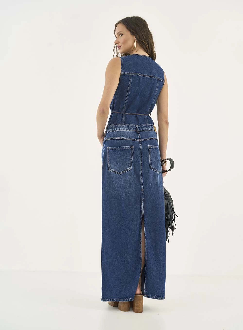 Vestido Longo Acinturado Com Fenda Índigo