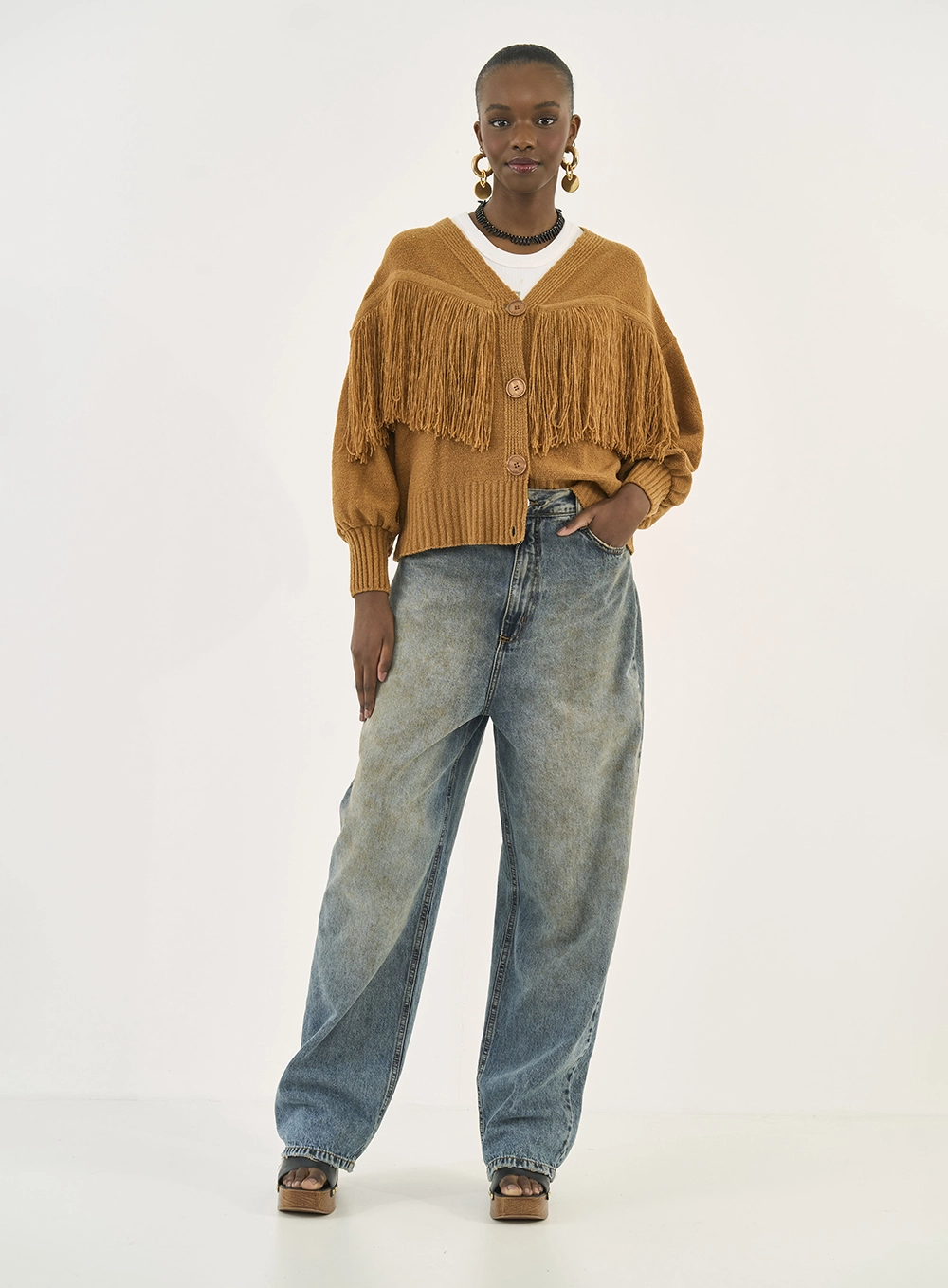 Cardigan Em Tricô Com Franjas Marrom