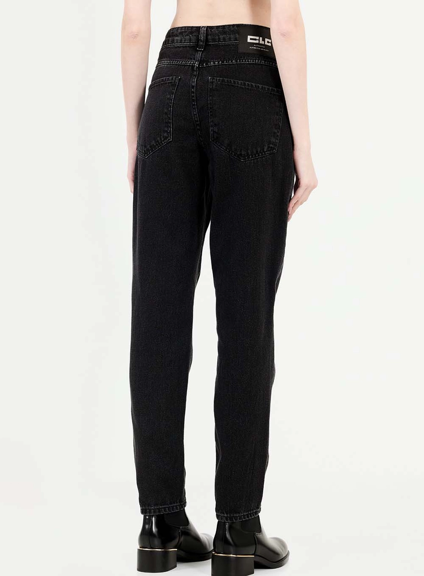 Calça Jeans Mom Indigo Preto 4