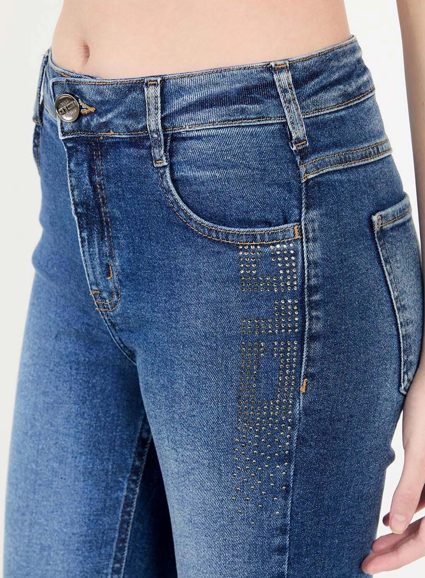 Calça Jeans Skinny Média Com Aplicação Índigo 5