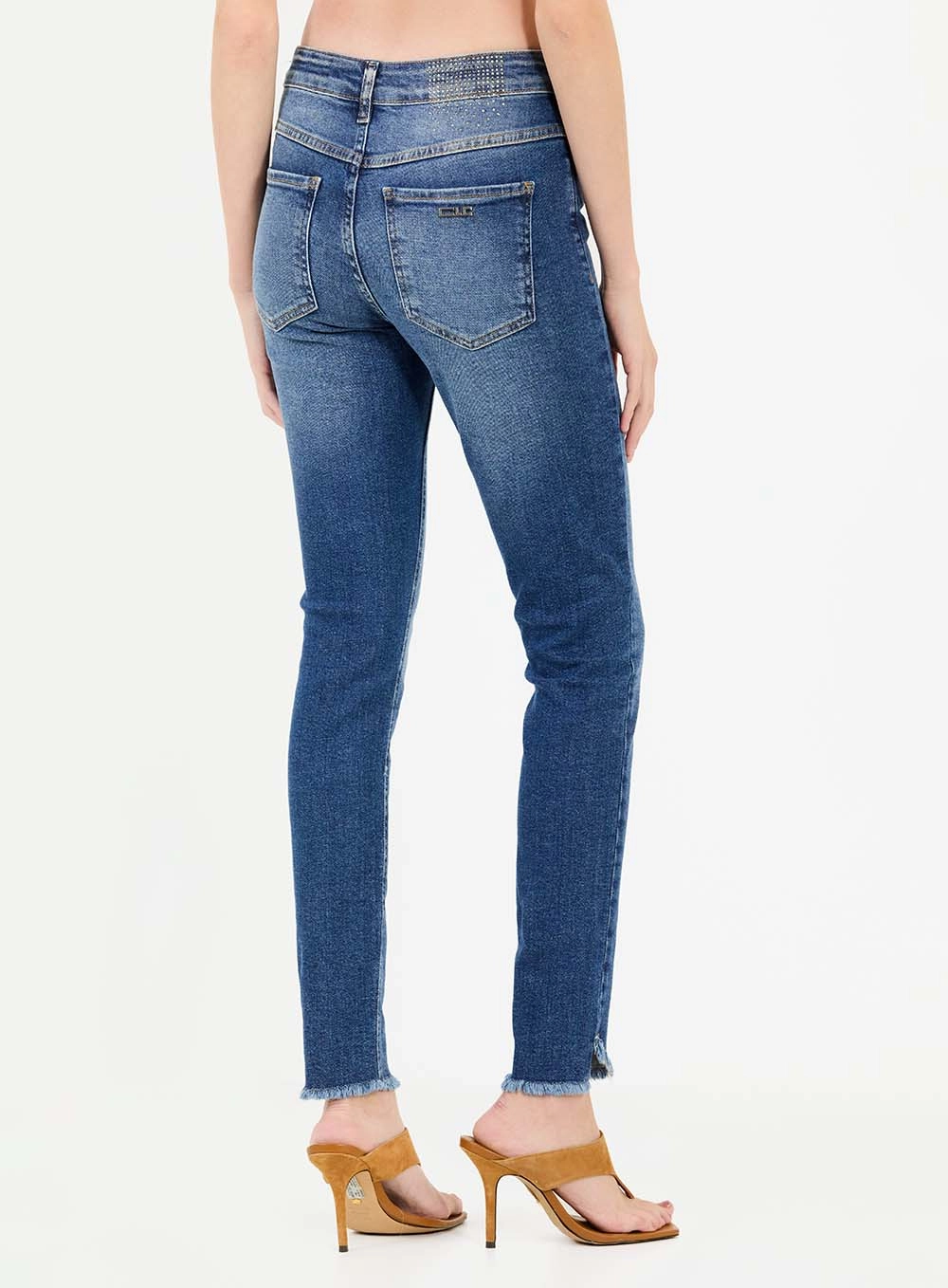 Calça Jeans Skinny Média Com Aplicação Índigo 4