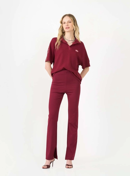 Calça Reta Slim Com Fenda