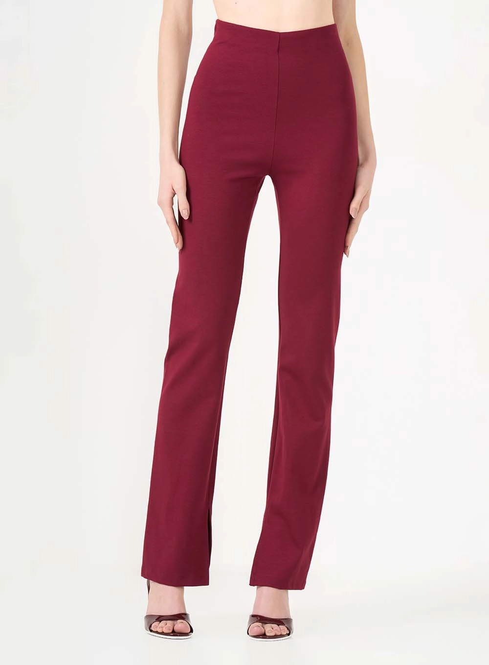 Calça Reta Slim Com Fenda Bordô 2