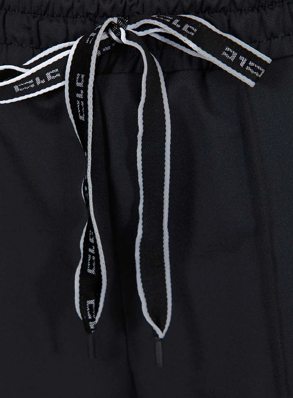 Bermuda Fitness Comfort Com Cordão Preto 5