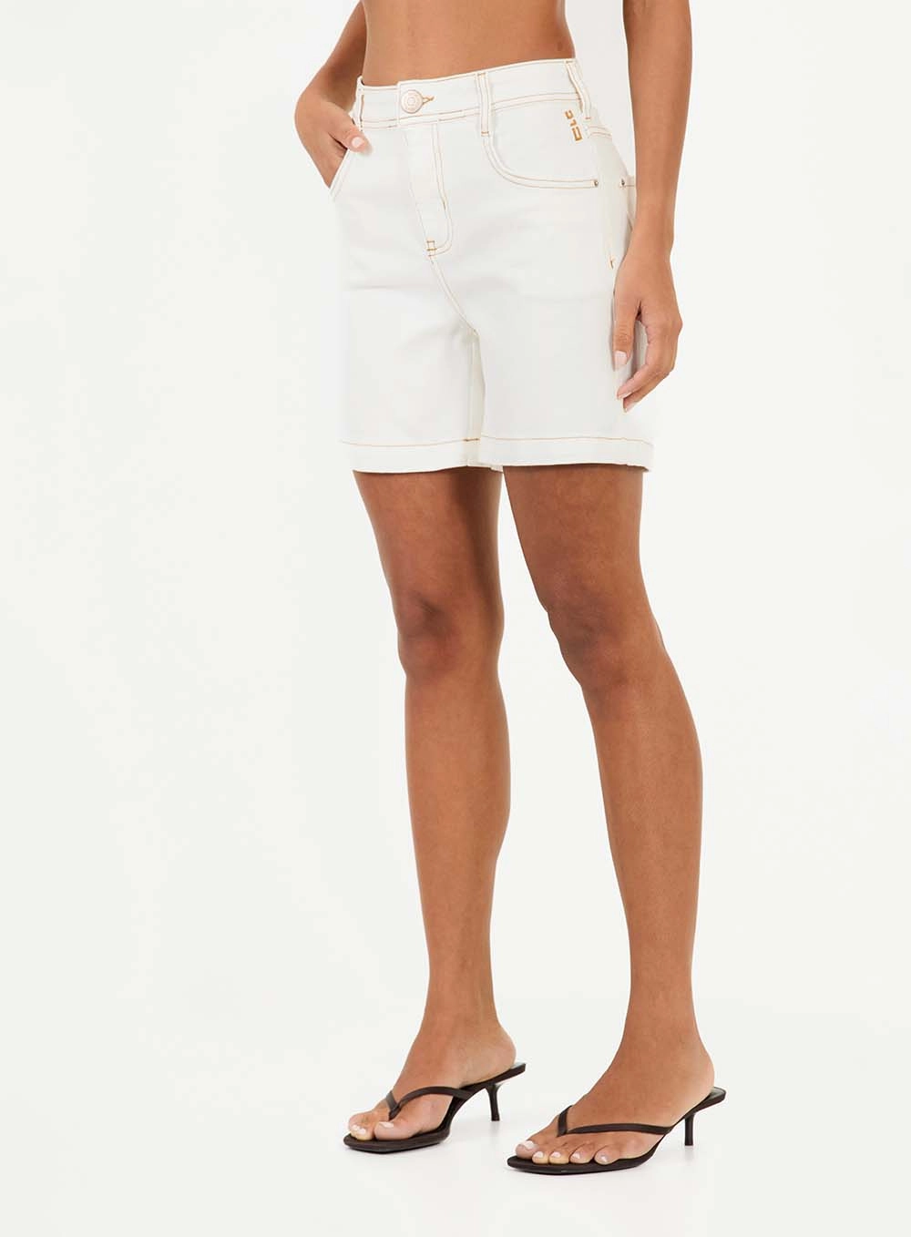 Bermuda Sarja Slim Off Shell 3