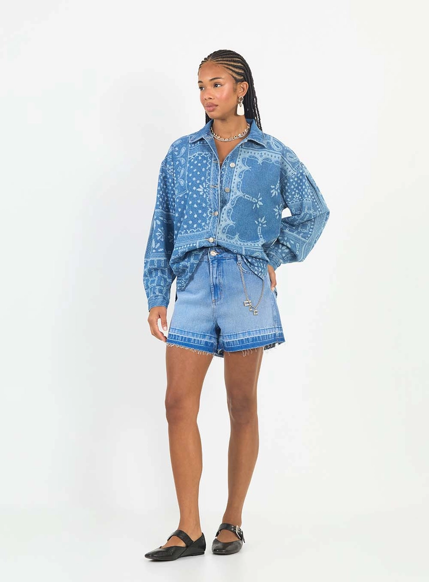 Short Jeans Médio Com Barra Fio Índigo 1