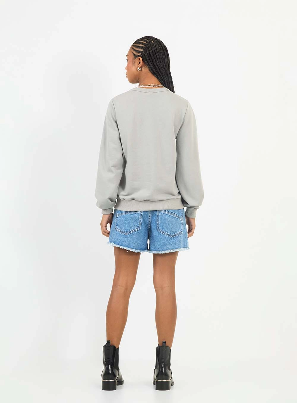 Short Jeans Regular Média Índigo 2