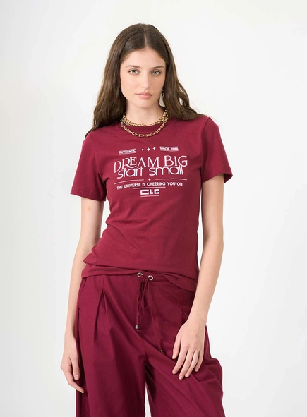 Camiseta Feminina Slim Estampa