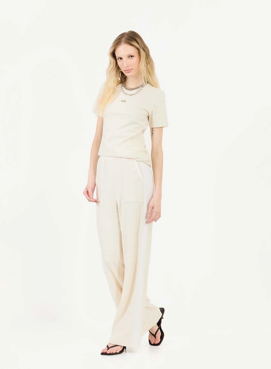 Camiseta Básica Slim Com Detalhe Bege Italian 4
