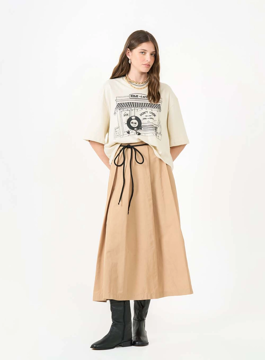 Camiseta Feminina Box Over Bege Italian 3