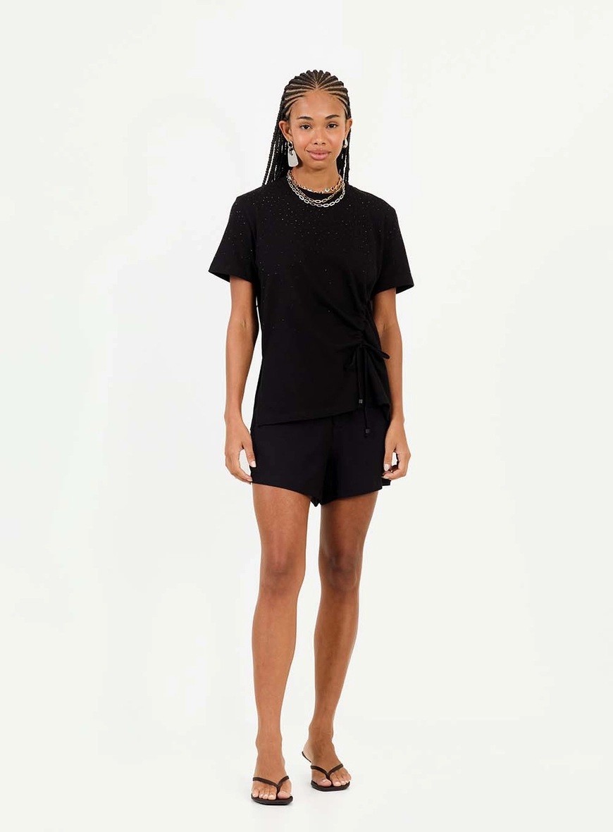 Camiseta Com Aplicação Preto 4