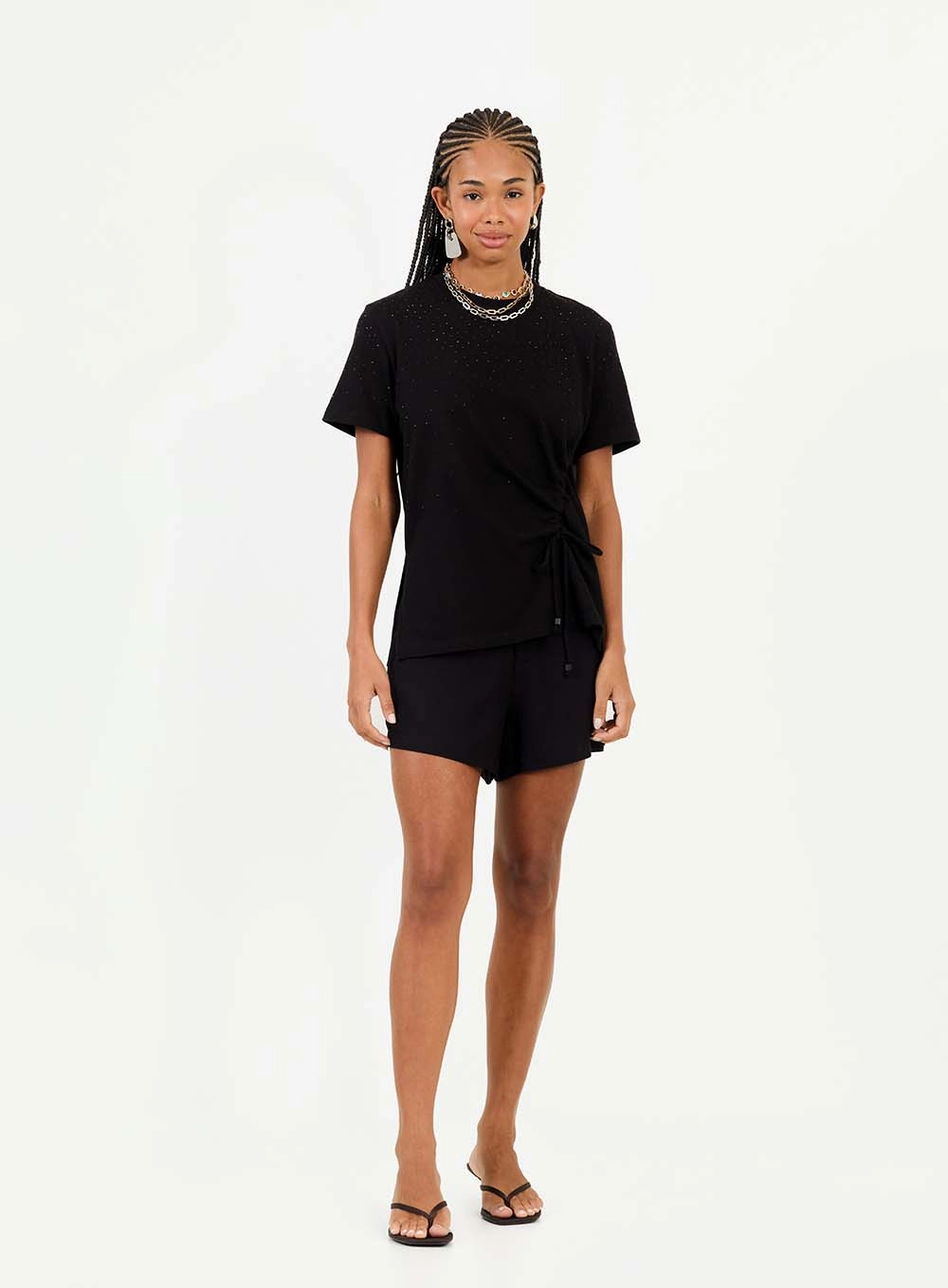 Camiseta Com Aplicação Preto 4