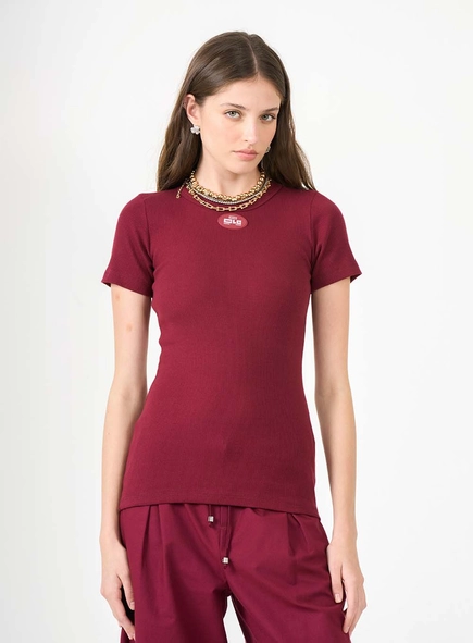 Blusa Small Canelada Com Detalhe Minimalista