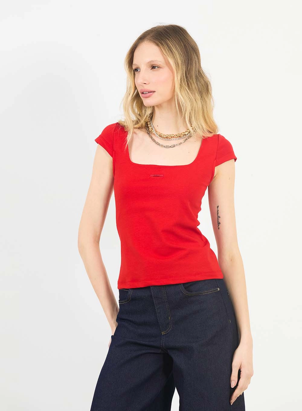 Blusa Slim Manga Curta Vermelho 1