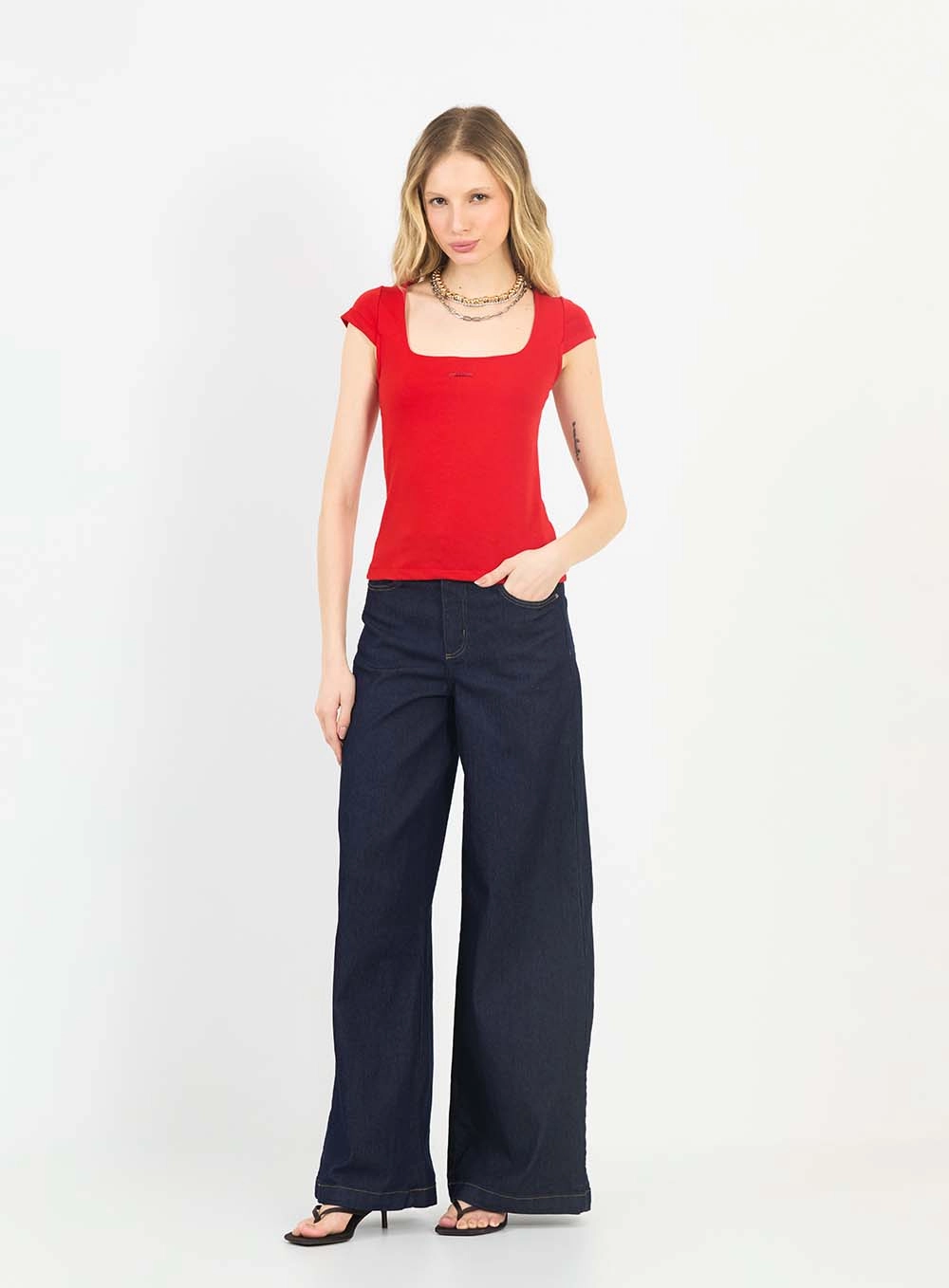 Blusa Slim Manga Curta Vermelho 3