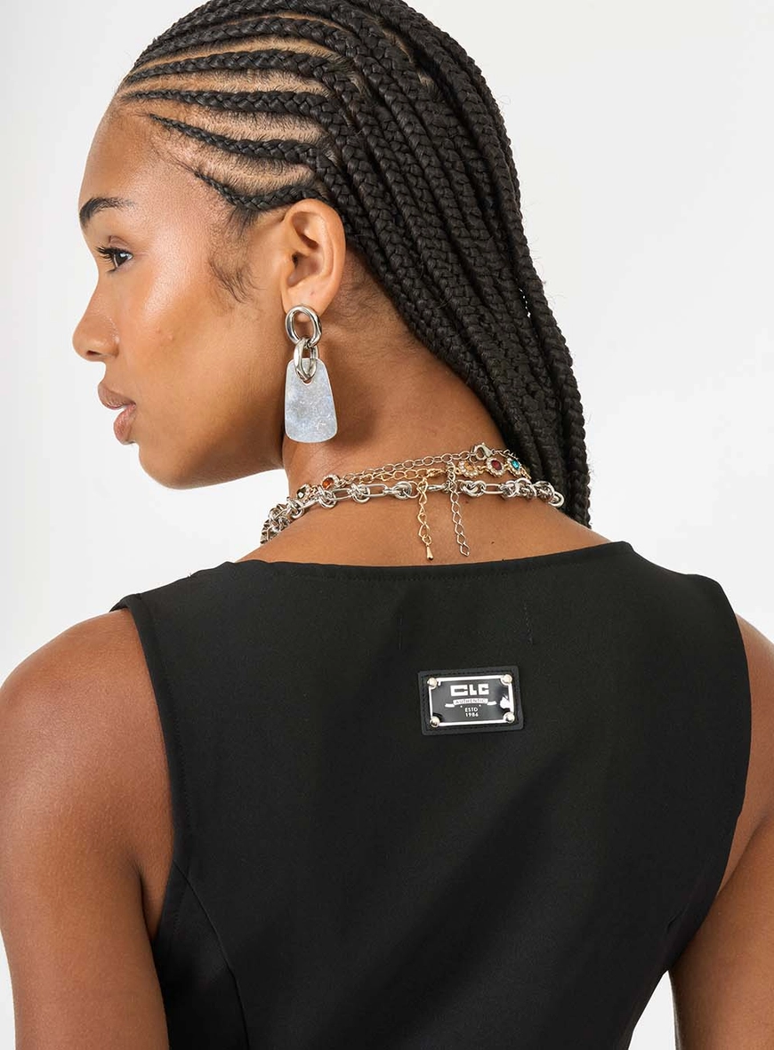 Blusa Alfaiataria Slim Evasê Preto 3