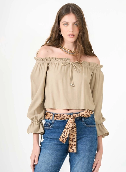 Blusa Bata Com Franzido E Amarração