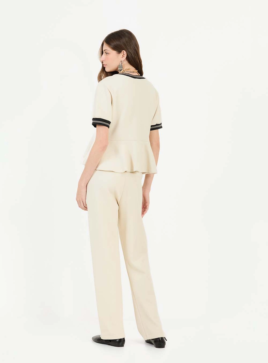 Blusa Comfort Com Gola V Com Retilínea Bege Italian 4