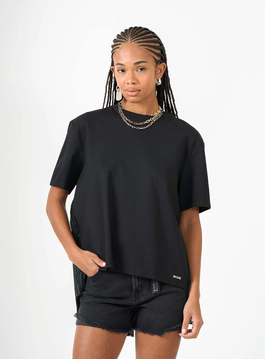 Blusa Detalhe Plissado Preto 1