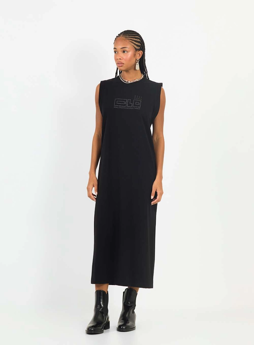 Vestido Midi Comfort Com Fenda Preto 1