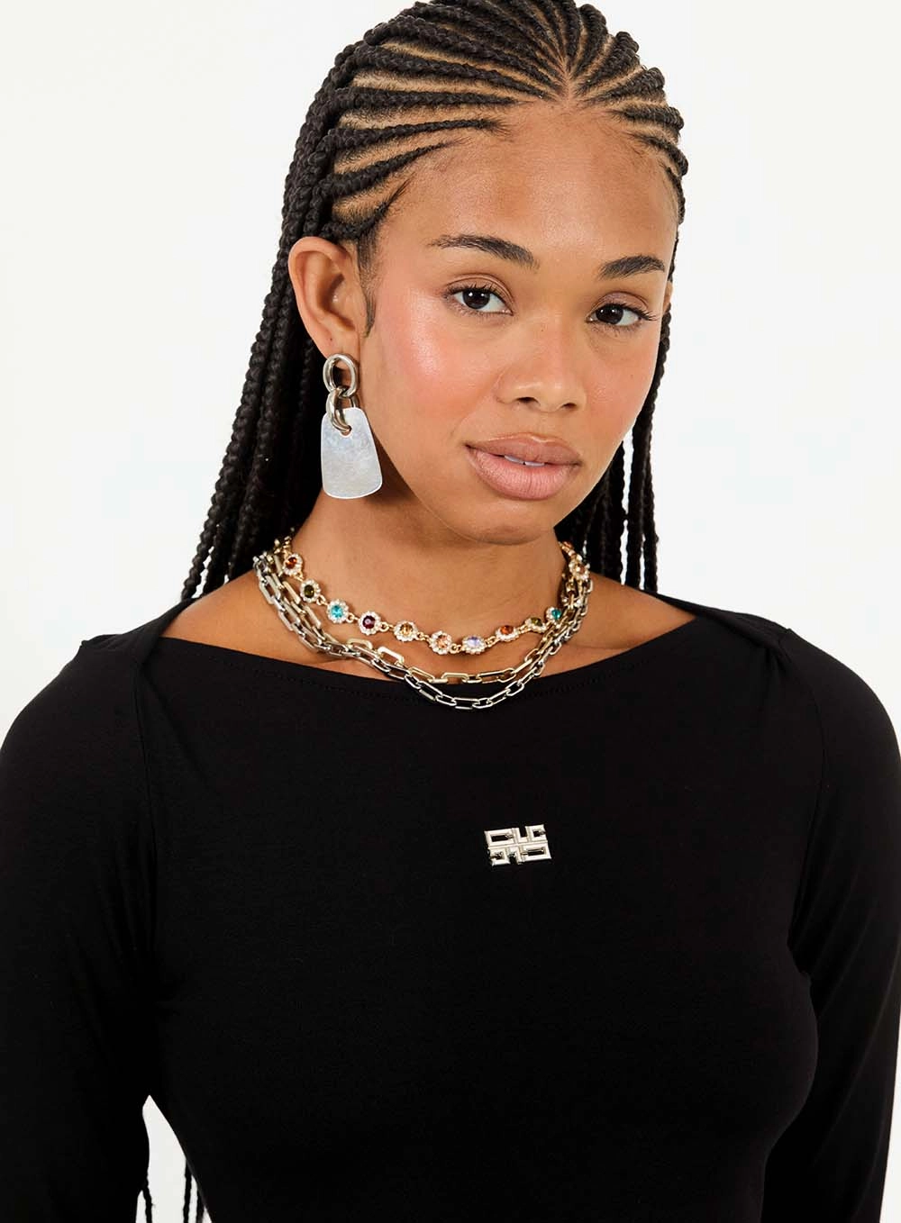 Vestido Curto Slim Em Malha Crepe Com Decote Canoa Preto 5