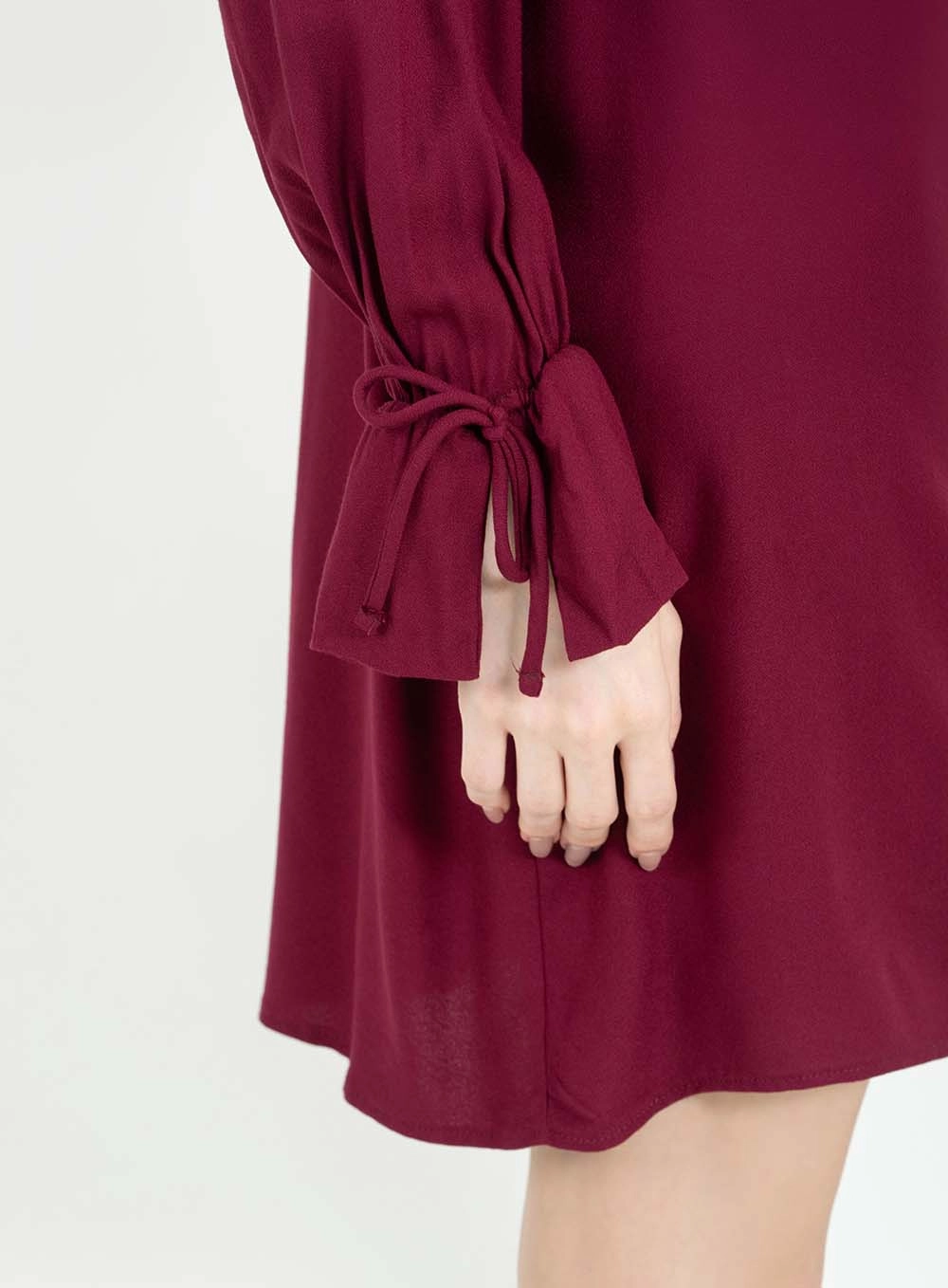 Vestido Curto Evasê Comfort Com Manga Longa Bordô 5