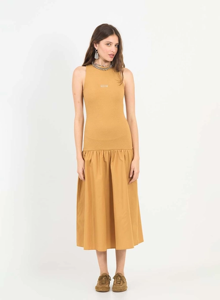 Vestido Midi Gola Alta