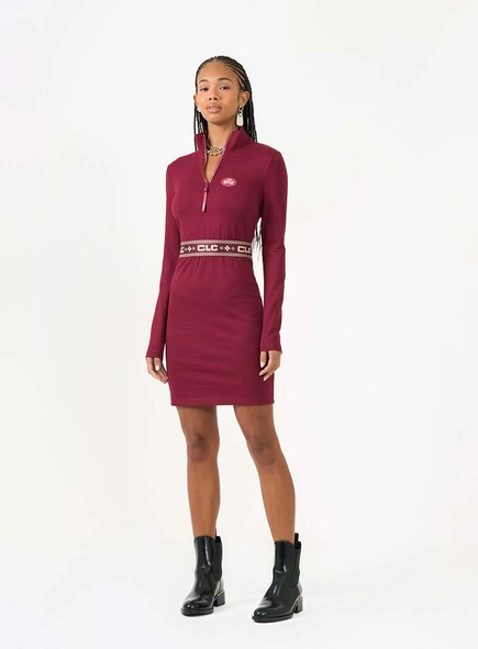 Vestido Curto Slim