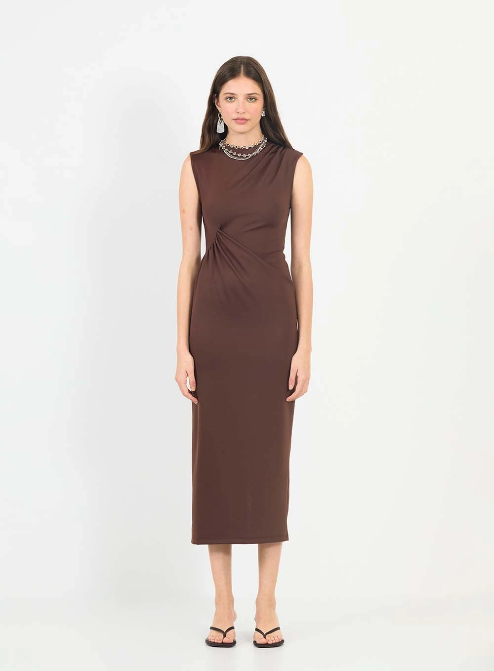 Vestido Midi Slim Com Franzido Marrom 1