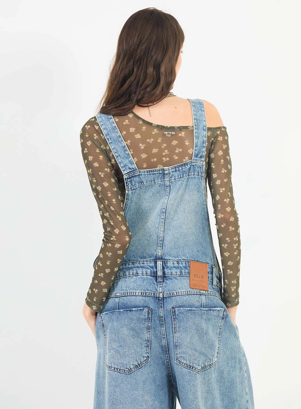 Jardineira Jeans Índigo 4