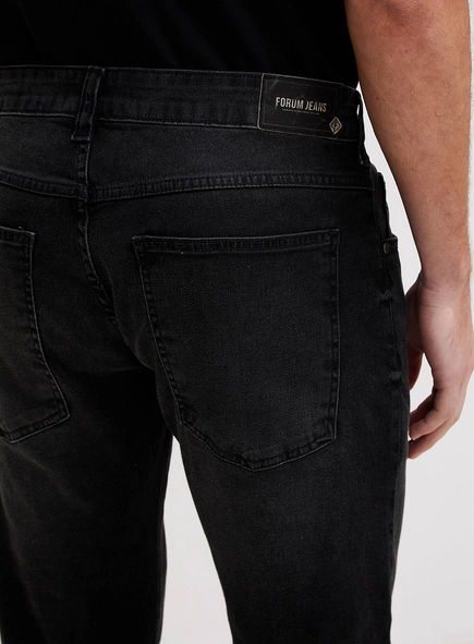 Calça Jeans Masculina Skinny Cintura Média - Igor