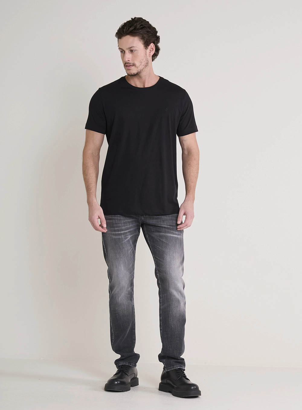 Calça Jeans Masculina Paul Slim Lavagem Estonada Indigo Preto 1